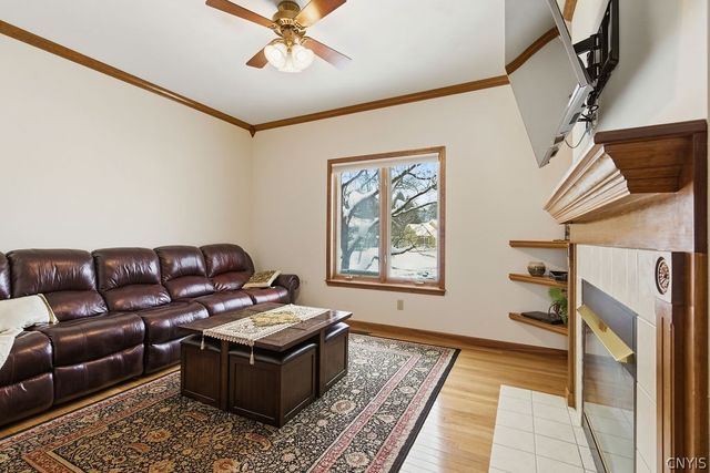 3329 Misty Cove Circle, Lysander, NY 13027