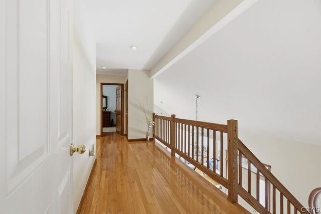 3329 Misty Cove Circle, Lysander, NY 13027