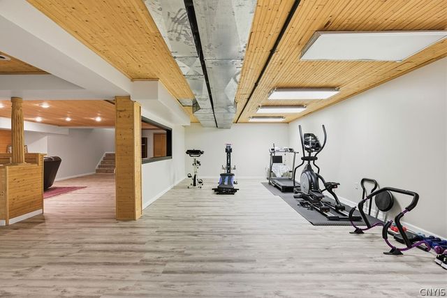 3329 Misty Cove Circle, Lysander, NY 13027