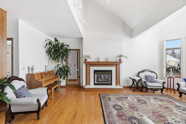 3329 Misty Cove Circle, Lysander, NY 13027