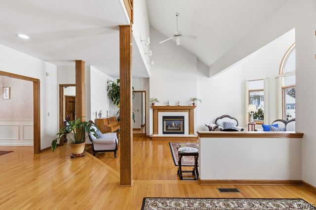 3329 Misty Cove Circle, Lysander, NY 13027