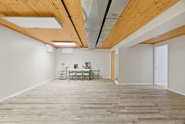 3329 Misty Cove Circle, Lysander, NY 13027