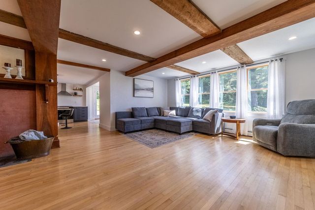 620 Poole Hill Road, Bridgewater, NH 03222