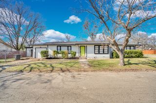 413 Shaw Street, Cleburne, TX 76033