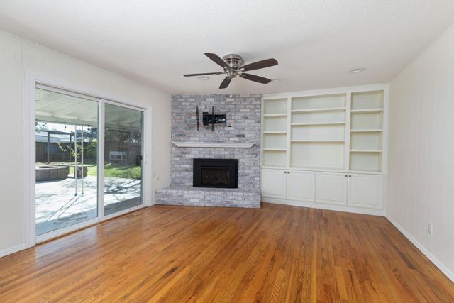 5274 N Nantucket Avenue, Fresno, CA 93704