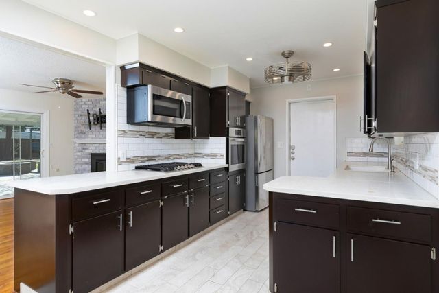 5274 N Nantucket Avenue, Fresno, CA 93704