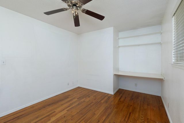 5274 N Nantucket Avenue, Fresno, CA 93704