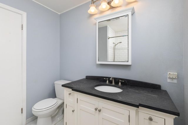 5274 N Nantucket Avenue, Fresno, CA 93704