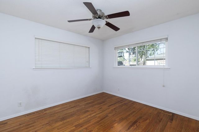 5274 N Nantucket Avenue, Fresno, CA 93704