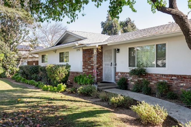 5274 N Nantucket Avenue, Fresno, CA 93704