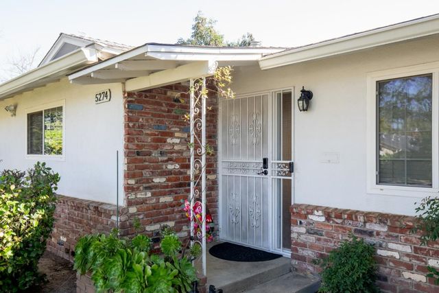 5274 N Nantucket Avenue, Fresno, CA 93704