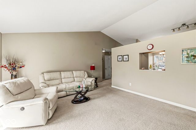 10695 Magenta Drive, Noblesville, IN 46060