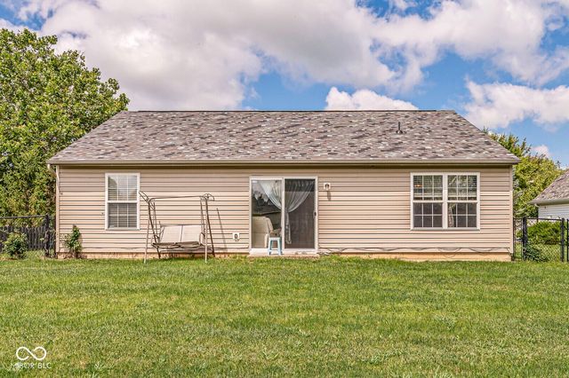 10695 Magenta Drive, Noblesville, IN 46060