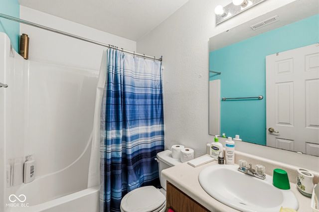 10695 Magenta Drive, Noblesville, IN 46060