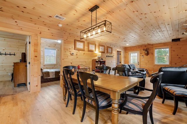 130 Poisson Drive, Canaan, VT 05903