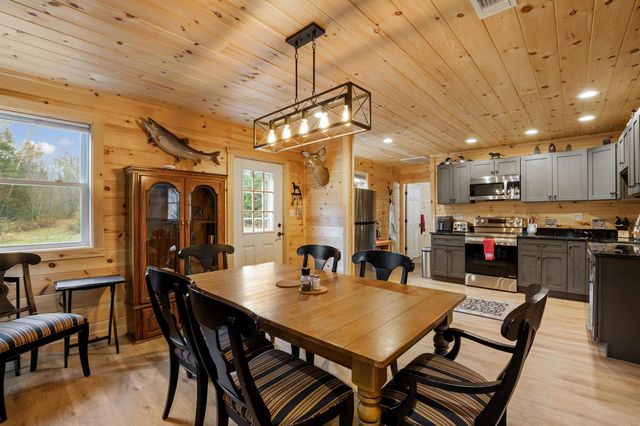 130 Poisson Drive, Canaan, VT 05903