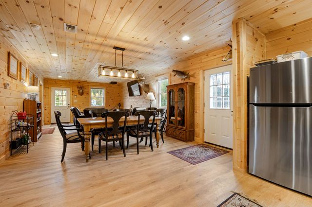 130 Poisson Drive, Canaan, VT 05903