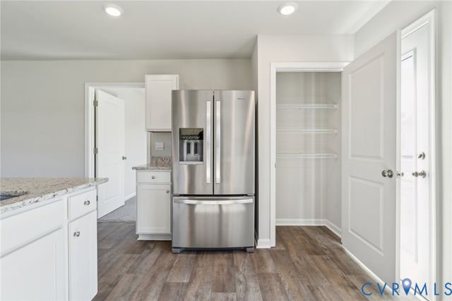 99 Byway Cir, Kilmarnock, VA 22482