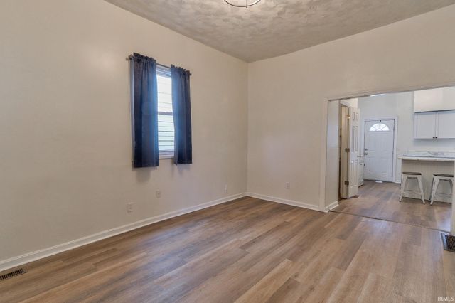 902 N Garvin Street, Evansville, IN 47711