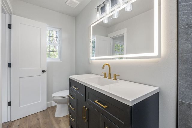 315 NW Leah Miller Drive, Fort Walton Beach, FL 32548