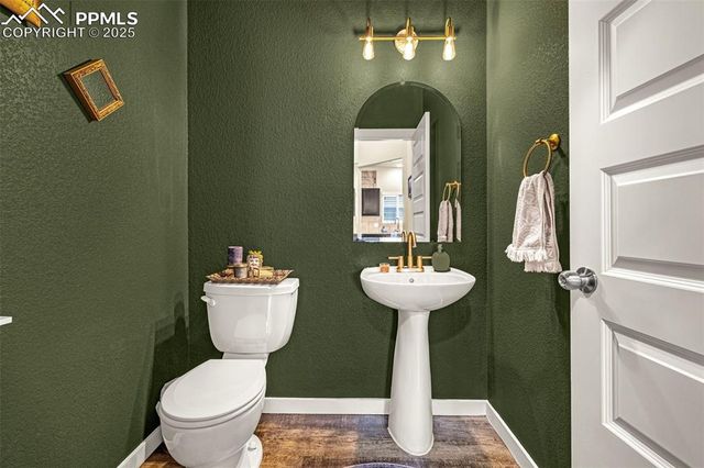 898 Antrim Loop, Colorado Springs, CO 80910