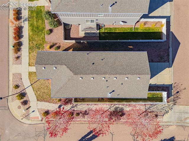 898 Antrim Loop, Colorado Springs, CO 80910