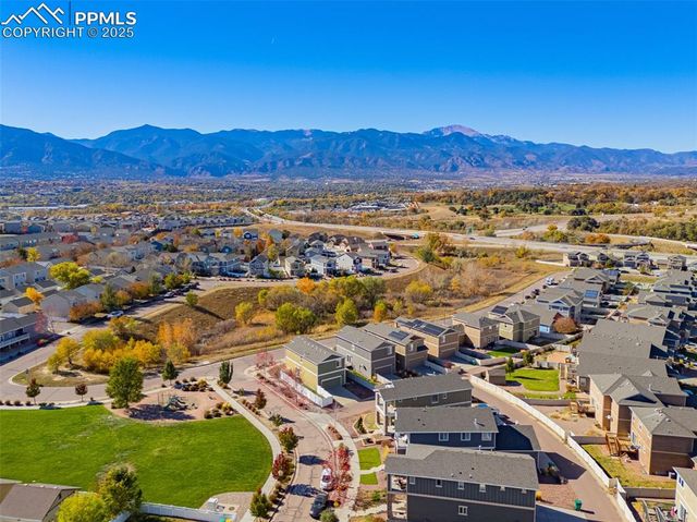 898 Antrim Loop, Colorado Springs, CO 80910