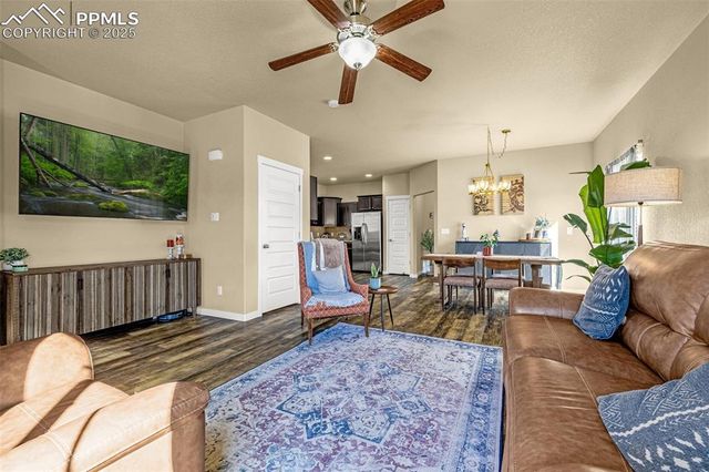 898 Antrim Loop, Colorado Springs, CO 80910