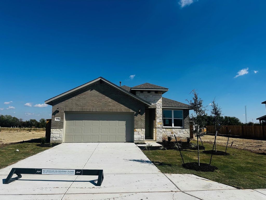 112 Jans WAY, Georgetown, TX 78626