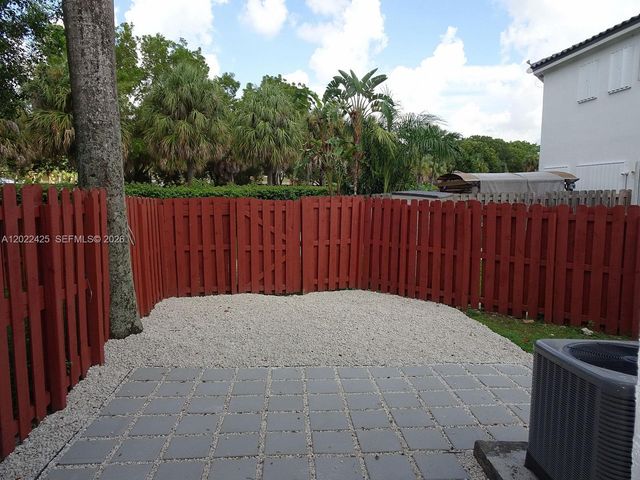 5460 NW 107th Ave 115, Doral, FL 33178