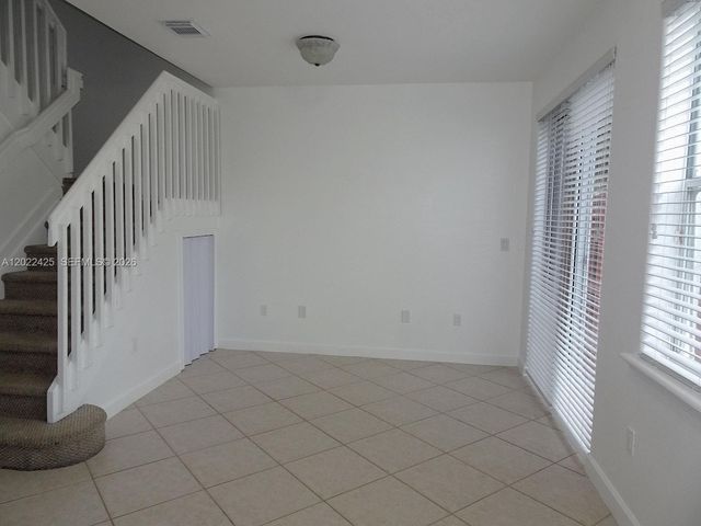 5460 NW 107th Ave 115, Doral, FL 33178