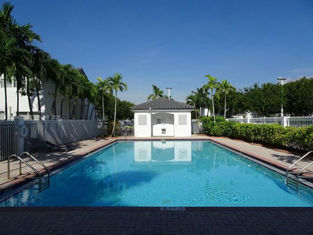 5460 NW 107th Ave 115, Doral, FL 33178