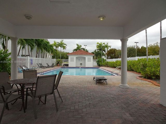 5460 NW 107th Ave 115, Doral, FL 33178