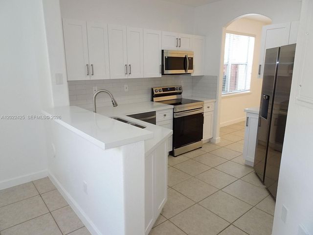 5460 NW 107th Ave 115, Doral, FL 33178