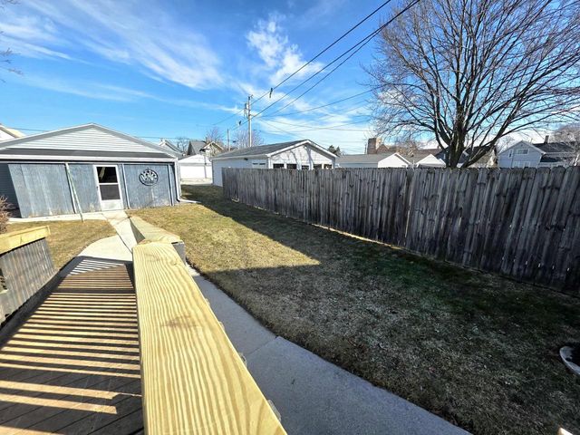 1126 High AVENUE, Sheboygan, WI 53081