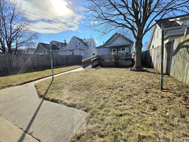 1126 High AVENUE, Sheboygan, WI 53081