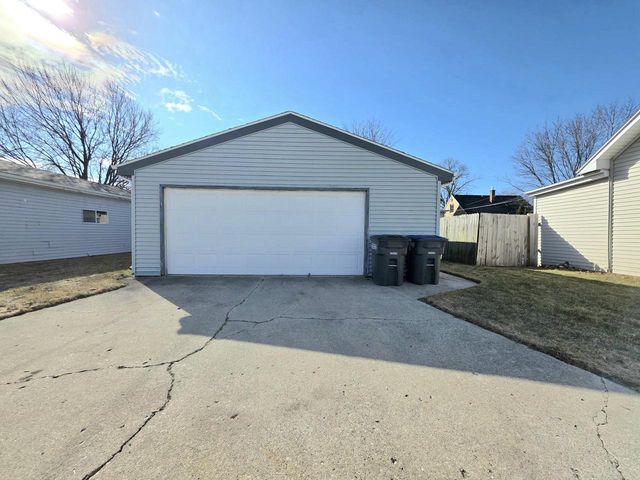 1126 High AVENUE, Sheboygan, WI 53081