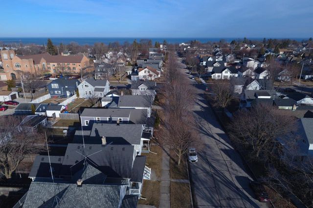 1126 High AVENUE, Sheboygan, WI 53081