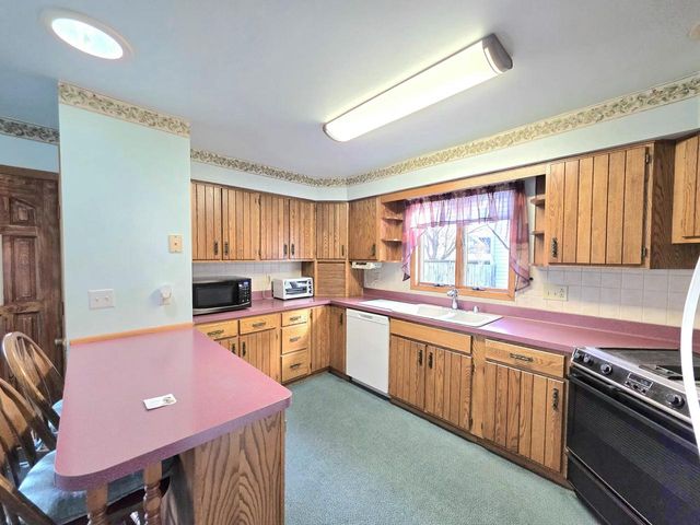 1126 High AVENUE, Sheboygan, WI 53081