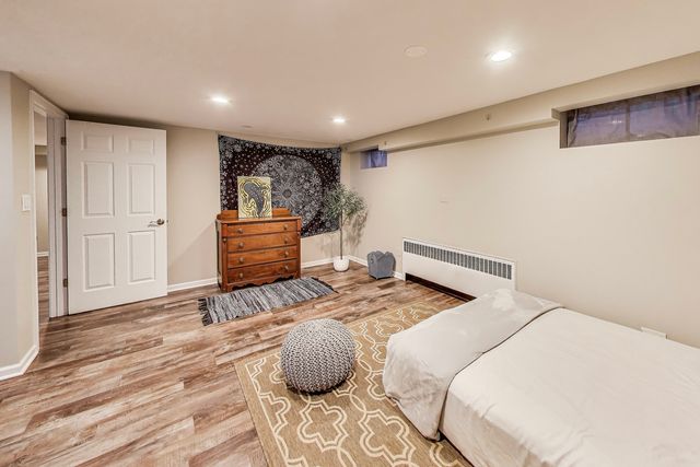 170 Eastview Avenue, Crystal Lake, IL 60014
