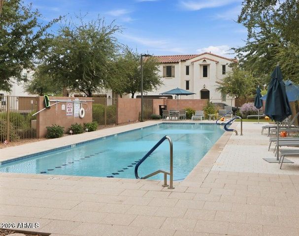 1942 S SYCAMORE Place, Chandler, AZ 85286