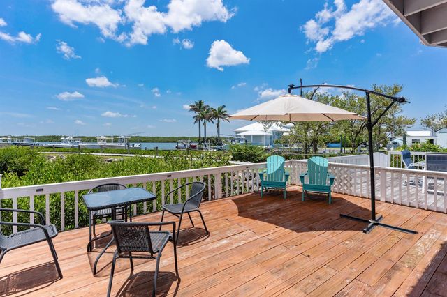 2488 Harbour Cove Drive, Fort Pierce, FL 34949