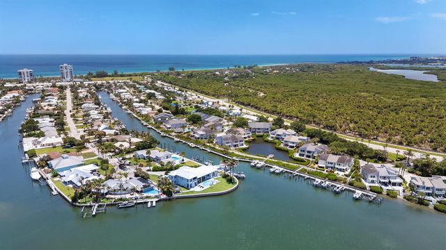 2488 Harbour Cove Drive, Fort Pierce, FL 34949