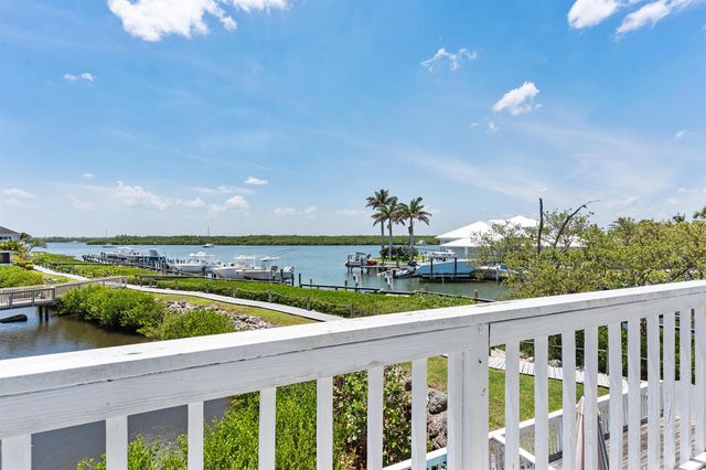 2488 Harbour Cove Drive, Fort Pierce, FL 34949