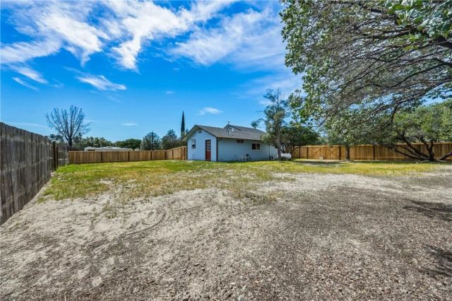 3426 4th Street, Clearlake, CA 95422