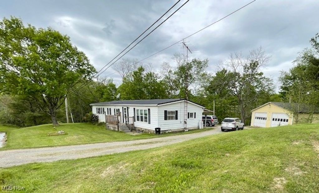 38722 State Route 518 Road, Lisbon, OH 44432