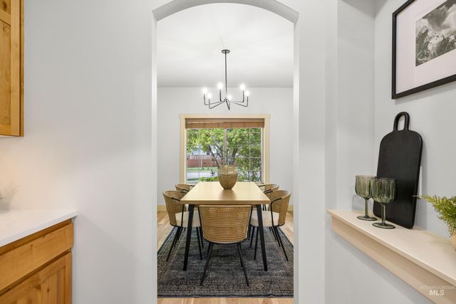 4172 W Miners Farm Dr, Boise, ID 83714