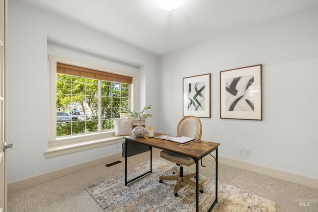 4172 W Miners Farm Dr, Boise, ID 83714