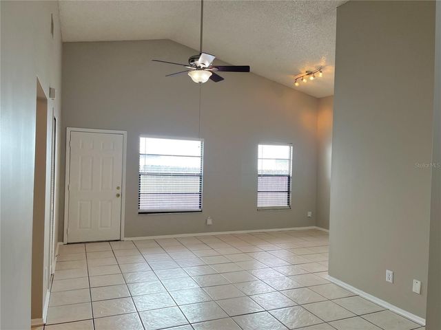 2451 E ILLIANA STREET, Orlando, FL 32806