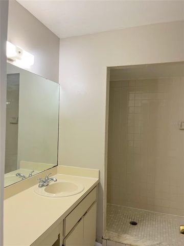 2451 E ILLIANA STREET, Orlando, FL 32806